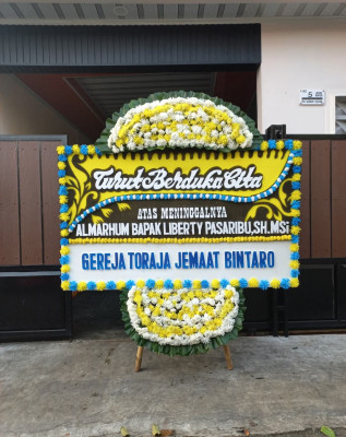 Papan Bunga Duka di Keprabon